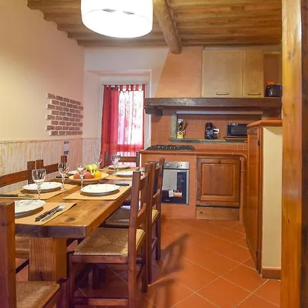 Stunning In With 3 Bedrooms And Wifi Holiday home